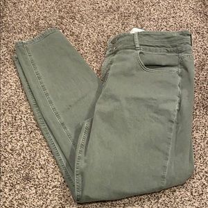 LOFT Curvy High Rise Skinny Jeans size 28